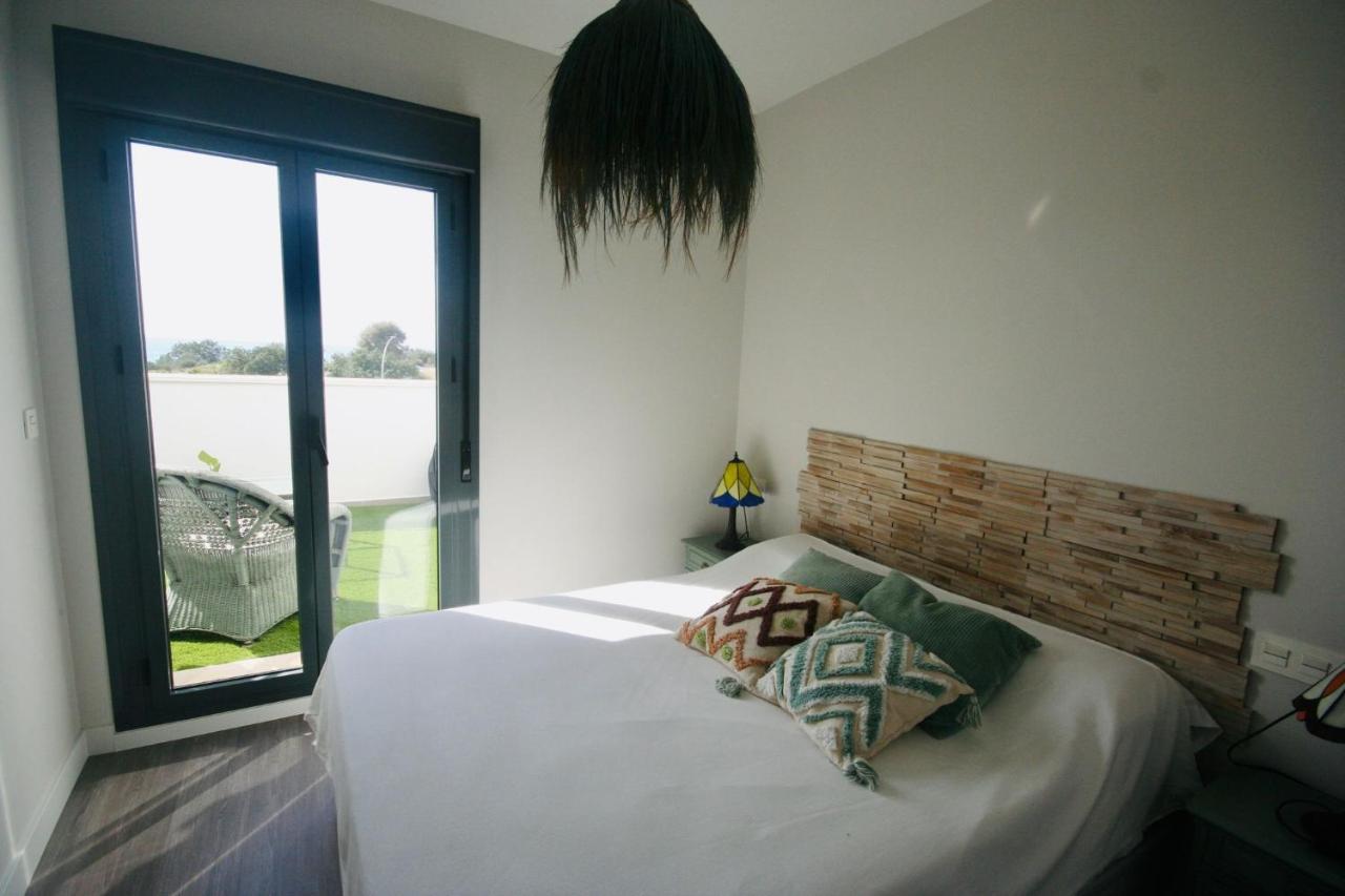 Atico Con Piscina, Golf, Vistas Al Mar Lägenhet Torre de Benagalbon Exteriör bild