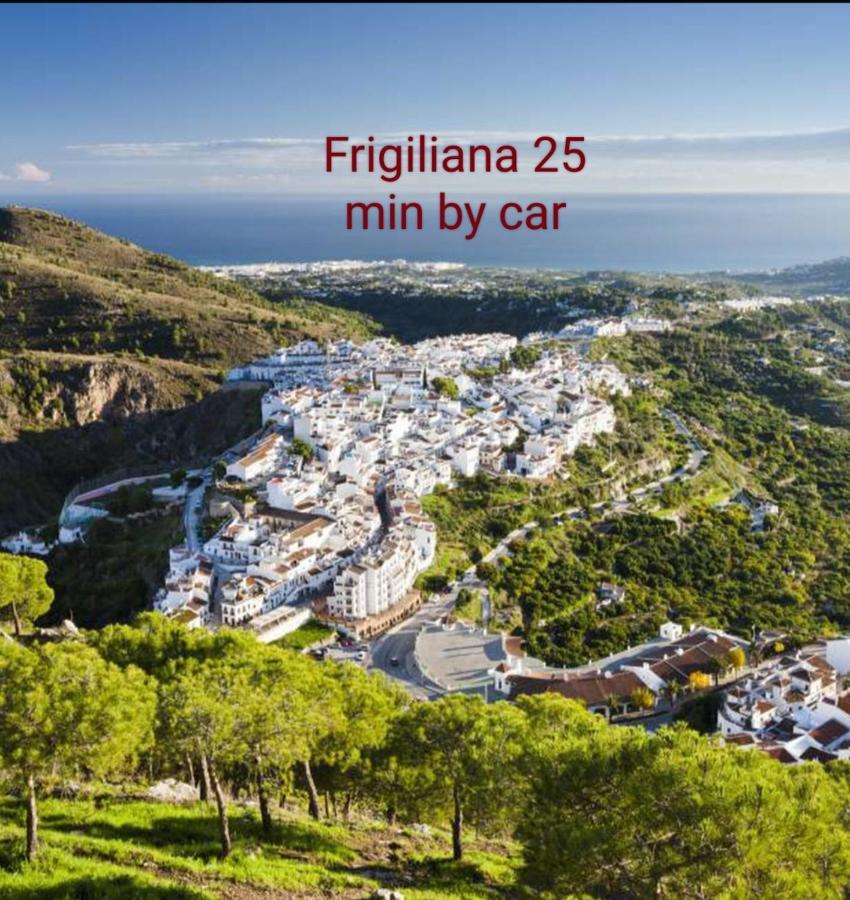 Atico Con Piscina, Golf, Vistas Al Mar Lägenhet Torre de Benagalbon Exteriör bild